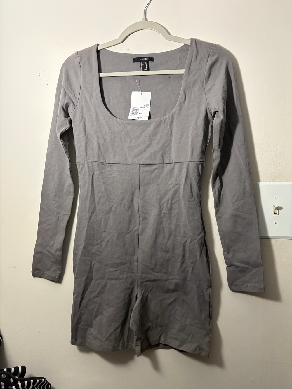 NWT Forever 21 Fitted Long sleeved romper